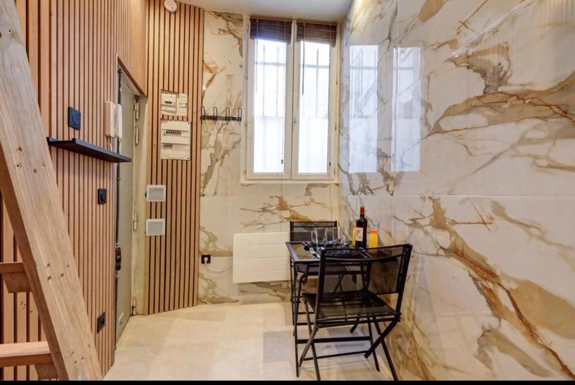 Cosy Inside Batignolles - L60 * Paris